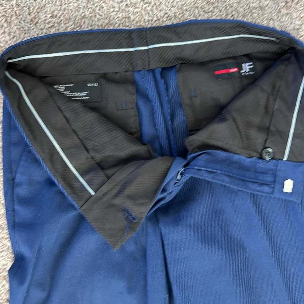 Blue suit - Picture 4 of 5